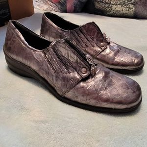 Helle Silver Pewter Distressed Slip On Loafers, size 40 (9.5)